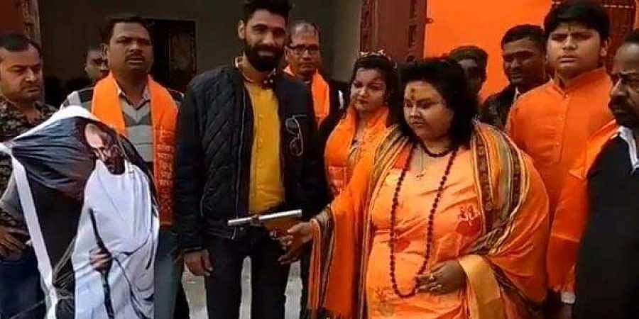 राम पुनियानी का लेख: महात्मा गांधी की हत्या का पुनर्सृजन क्यों?