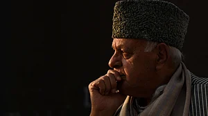 बीजेपी लोकसभा चुनाव जीतने के लिए कश्मीर का इस्तेमाल कर रही है: फारुक अब्दुल्ला