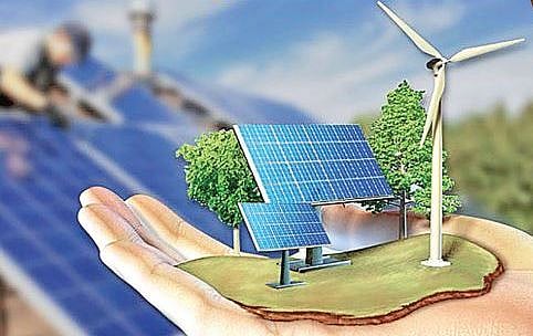 मोदी सरकार में सौर ऊर्जा क्षेत्र का हाल, उत्तर प्रदेश में कागजों में ही हो रही है सूरज की तपिश से रोशनी