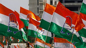 कांग्रेस ने जारी की प्रत्याशियों की चौथी सूची, लिस्ट में शशि थरूर समेत 27 उम्मीदवारों के नाम