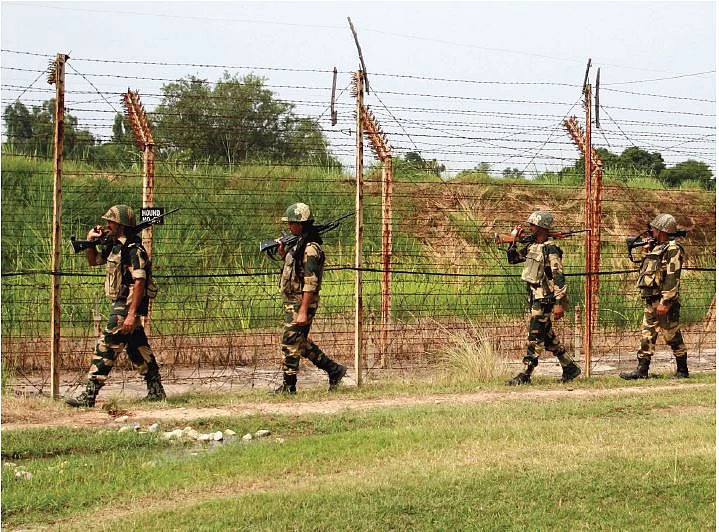 दो-दो सर्जिकल स्ट्राइक से नहीं माना पाकिस्तान, फिर भी जंग तो नहीं है समस्या का इलाज