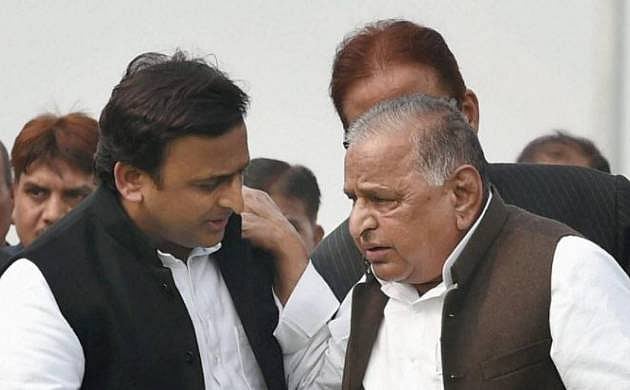 अखिलेश, मुलायम सिंह यादव की बढ़ी मुश्किलें, आय से अधिक संपत्ति मामले में सुप्रीम कोर्ट का सीबीआई को नोटिस