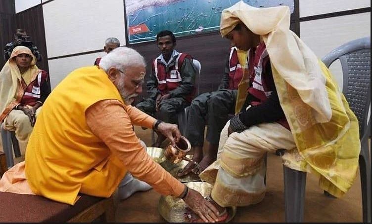 राम पुनियानी का लेखः सफाईकर्मियों के पांव पखारना नौटंकी, स्वयं के महिमामंडन से हालात नहीं बदलेंगे