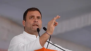 विजयवाड़ा में राहुल का लोगों से बड़ा वादा, कहा- सत्ता में आते ही आंध्र को देंगे विशेष राज्य का दर्जा