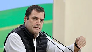 राहुल का पीएम पर तंज, बोले- नई लाइन निकली है ‘गायब हो गया’ मोदी सरकार में राफेल की फाइलें ही नहीं, सबकुछ गायब