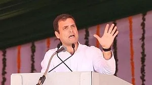 पंजाब के मोगा से मोदी पर राहुल का निशाना, कहा- देश में नफरत फैलाकर गुरु नानक की सोच पर पीएम कर रहे हैं हमला