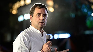 बेंगलुरू में उद्यमियों से मिले राहुल गांधी, बताया आखिर चौकीदार क्यों है चोर!