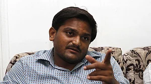 प्रियंका गांधी के नाम को लेकर बीजेपी में घबराहट है, अब छू-मंतर हो जाएगा मोदी मैजिक: हार्दिक पटेल