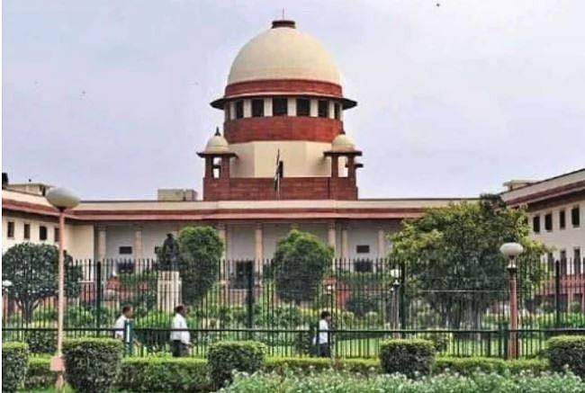 अयोध्या विवाद: मध्यस्थता पर कल अपना फैसला सुनाएगा सुप्रीम कोर्ट, सभी पक्षकारों ने दिए नाम  