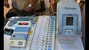 सुप्रीम कोर्ट का आदेश, अब हर विधानसभा क्षेत्र में 1 नहीं, 5 ईवीएम से वीवीपैट का मिलान करे चुनाव आयोग