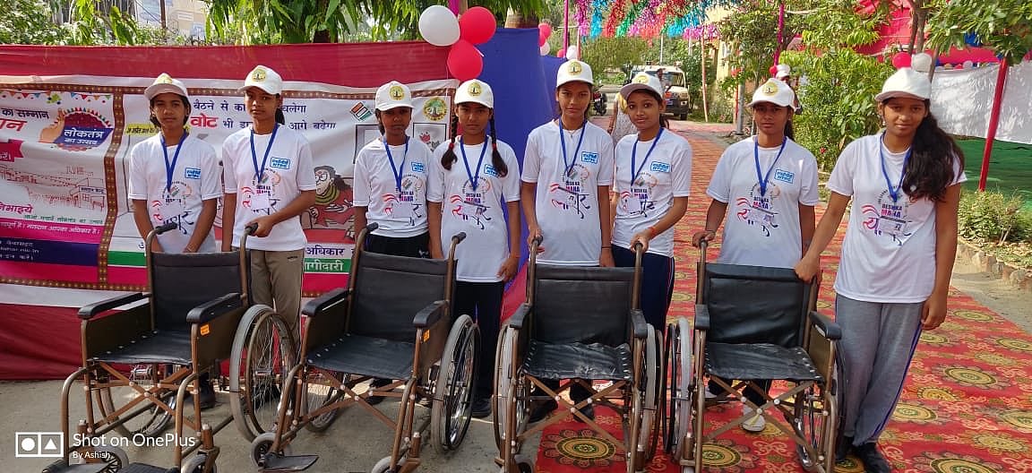 लोकसभा चुनाव 2019 LIVE: पीएम मोदी पर नवजोत सिद्धू का कटाक्ष, ‘मच्छर को कपड़े पहनाना और मोदी से सच बुलवाना असंभव’