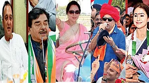 फिल्मी दुनिया और राजनीति का रिश्ता जितना पुराना है, उतनी ही पुरानी है मोहभंग और खटास की कहानी