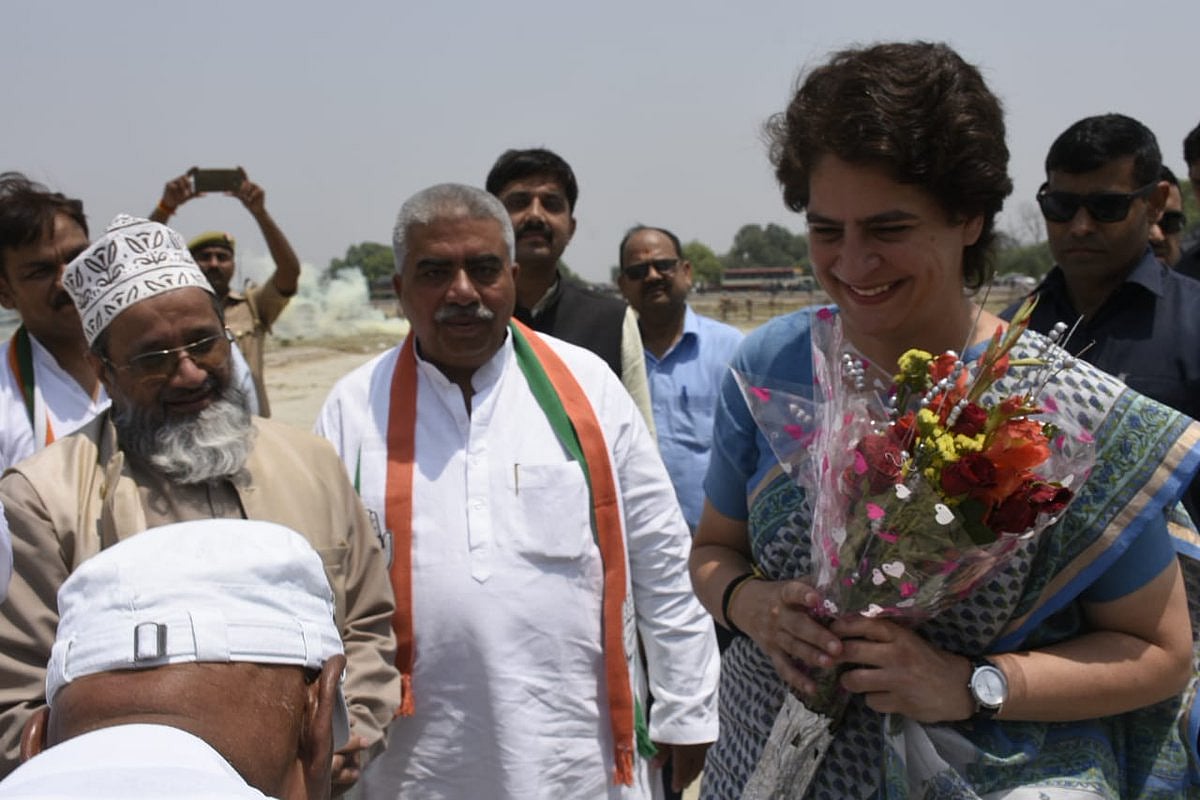 लोकसभा चुनाव 2019 LIVE: शिवराज सिंह की खुली धमकी- पिट्ठू  कलेक्टर सुन ले, हमारी सरकार आई तो तेरा क्या होगा