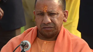 योगी आदित्यनाथ ने इंडियन आर्मी को बोला था ‘मोदी जी की सेना’, चुनाव आयोग ने तलब की रिपोर्ट