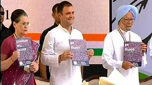 सबके लिए ‘न्याय’ के वादे के साथ कांग्रेस का घोषणापत्र जारी, यह रहे देश से किए गए प्रमुख वादे