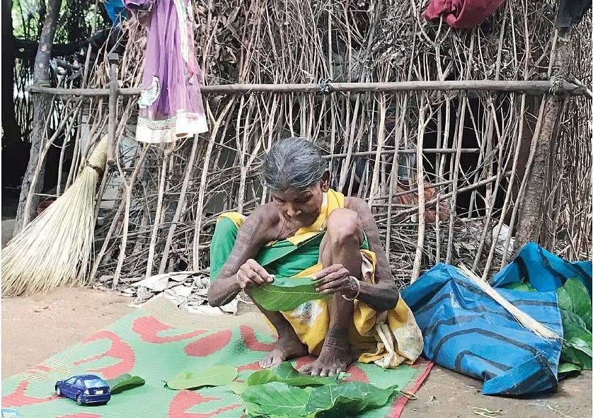 भूख से देश में 75 लोगों की हो गई मौत, आखिर किस मुंह से वोट मांग रहे हैं मोदी!