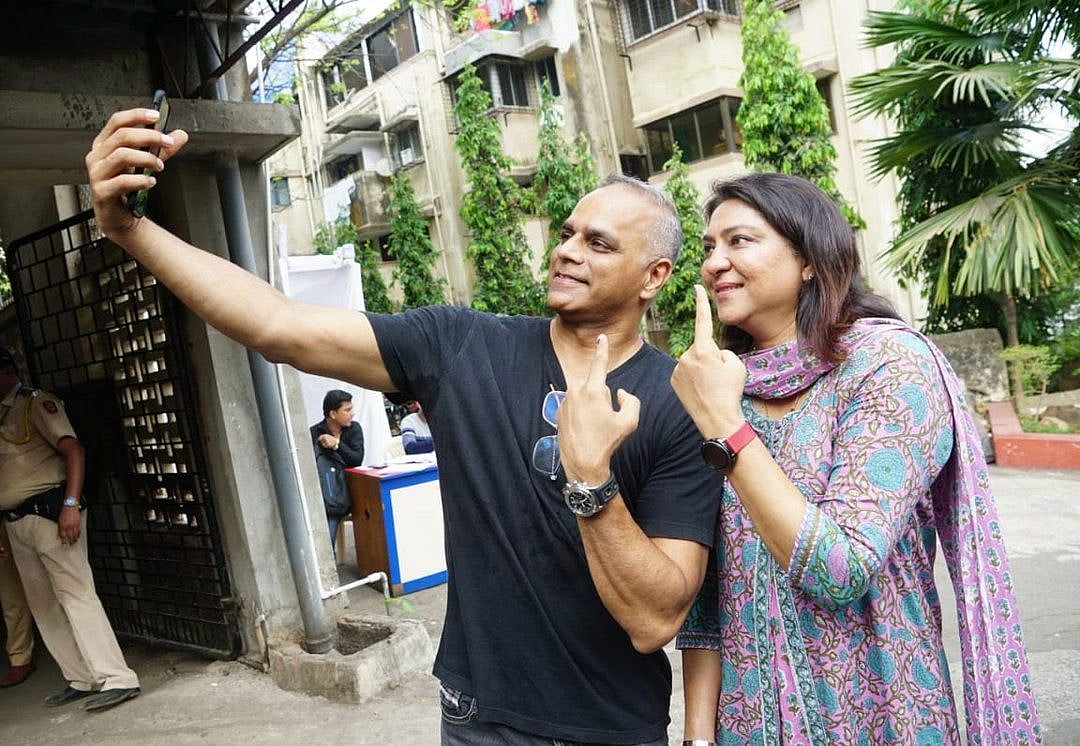 लोकसभा चौथा चरण मतदान LIVE: चुनाव  आयोग ने माना कई जगह वीवीपैट नहीं चला, कई जगह बदली गईं ईवीएम