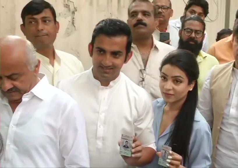 लोकसभा चुनाव 2019 LIVE: पश्चिम बंगाल में बीजेपी प्रत्याशी भारती घोष के काफिले पर हमला,  आयोग ने रिपोर्ट मांगी