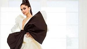 सिनेजीवन: कांस में दीपिका का जलवा, बैटमैन बनेंगे रॉबर्ट पैटिंसन और फिल्म ‘83’ के लिए रणवीर सिंह करेंगे सिंगिंग