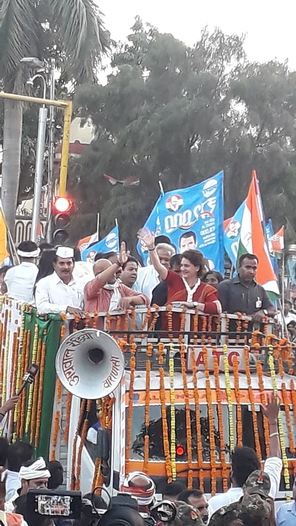 लोकसभा चुनाव 2019 LIVE: चुनाव आयोग का ट्विटर को आदेश, एक्जिट पोल से जुड़े सारे ट्वीट हटाए जाएं