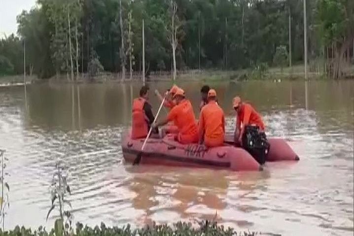 त्रिपुरा में आंधी-बारिश से भारी तबाही, बाढ़ से हजारों लोग हुए बेघर, बड़े स्तर पर राहत-बचाव का काम जारी