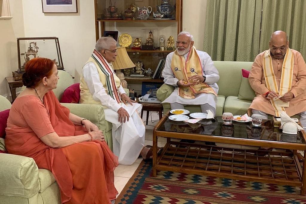 लोकसभा चुनाव 2019 नतीजे LIVE: पीएम मोदी ने अपना और कैबिनेट का इस्तीफा राष्ट्रपति को सौंपा