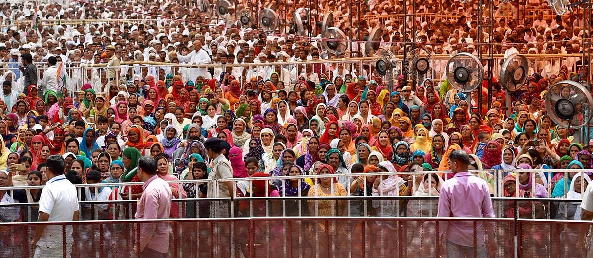 बेरोजगारी और भ्रष्टाचार पर हमला करने की बजाए ‘मुक्केबाज’ मोदी ने अपने ही कोच आडवाणी पर जड़ा मुक्का: राहुल