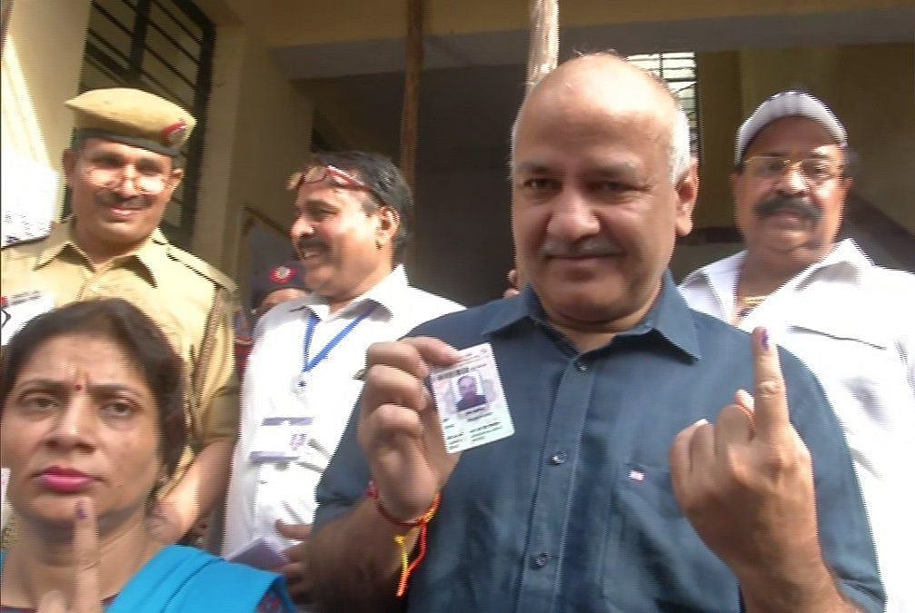 लोकसभा चुनाव 2019 LIVE: पश्चिम बंगाल में बीजेपी प्रत्याशी भारती घोष के काफिले पर हमला,  आयोग ने रिपोर्ट मांगी