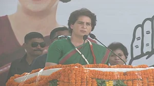 जानिए प्रियंका गांधी के किस सवाल पर भीड़ ने लिया ‘योगी-मोदी’का नाम