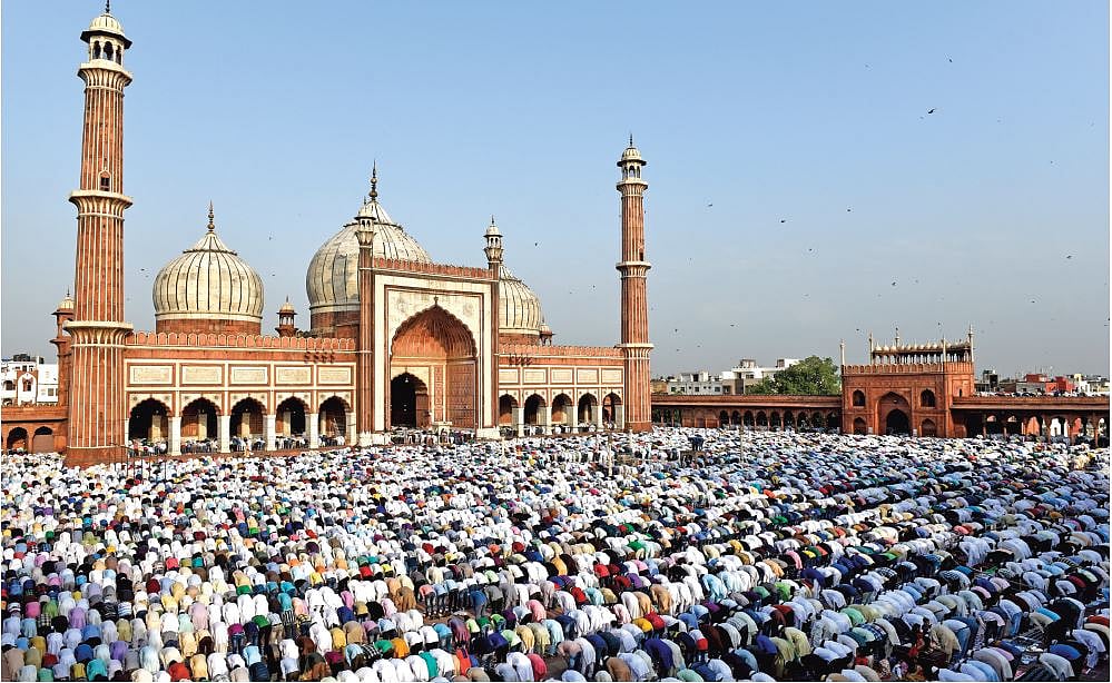 खरी-खरीः मोदी के बावजूद सारे जहां से अच्छा हिन्दुस्तान हमारा...