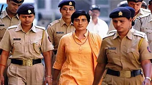 देश भर में आतंकी कैंप चला रहा था हिंदुत्ववादी संगठन, बम बनाने की दी जाती थी ट्रेनिंग: रिपोर्ट में दावा