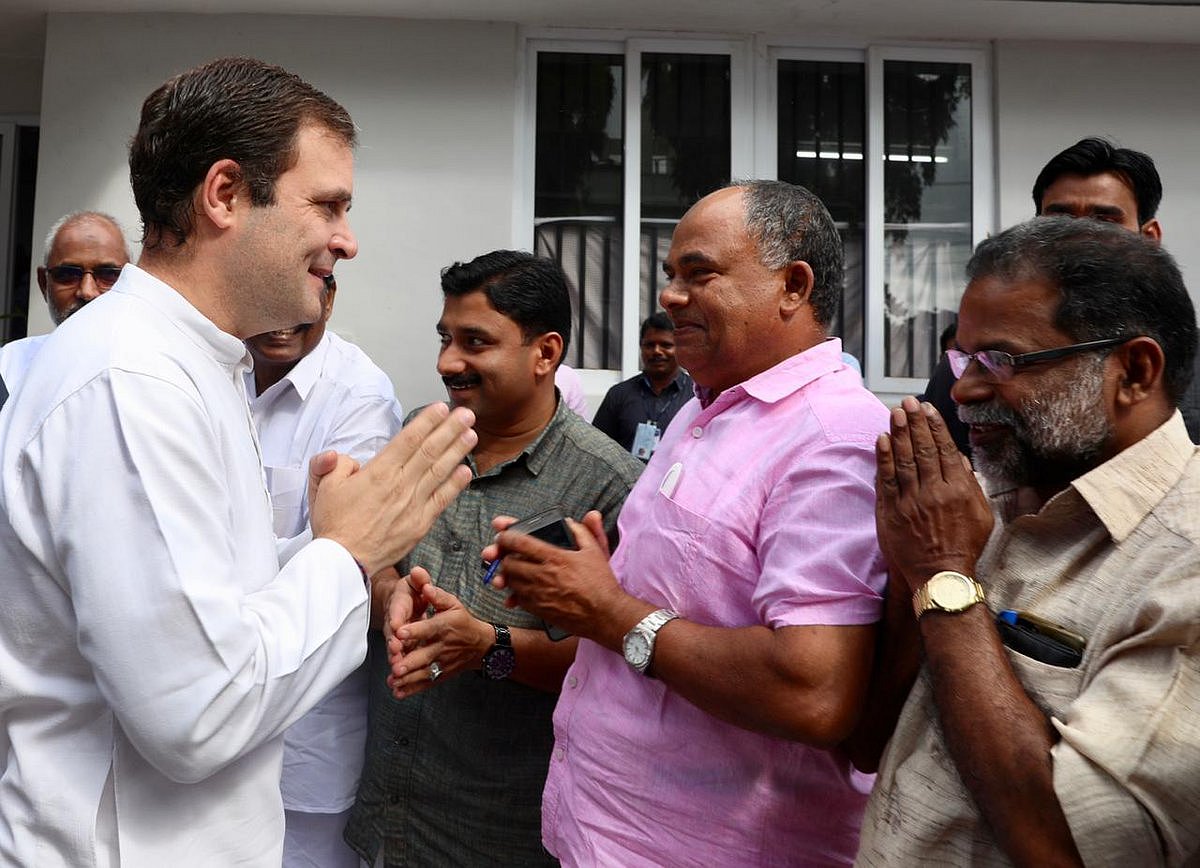 राहुल ने रोड शो कर वायनाड की जनता को कहा धन्यवाद, पीएम पर हमला, बोले- क्रोध, घृणा का प्रतिनिधित्व करते हैं मोदी