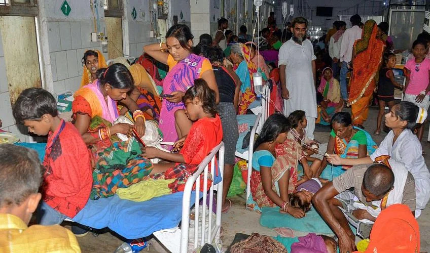 स्वास्थ्य केंद्र बेहाल, आंगनबाड़ी की सुस्त रफ्तार, तो फिर कैसे न हो बिहार ‘चमकी’ का शिकार