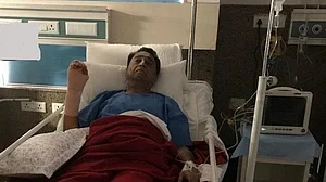 सीएम कमलनाथ ने सरकारी अस्पताल में कराई सर्जरी, हाथ में थी तकलीफ