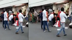 पीएम मोदी के गुजरात में बीजेपी विधायक की गुंडागर्दी, बीच सड़क पर महिला पर बरसाए लात-घूंसे, वीडियो वायरल