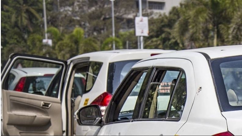 नवजीवन बुलेटिन: ‘जय श्रीराम’ के नाम पर ड्राइवर की पिटाई और वायुसेना का जगुआर पक्षी से टकराया, इस घंटे की 4 बड़ी खबरें