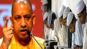 यूपी के मदरसों में अब साइंस और मैथ्स के अध्यापक को उर्दू जानना जरूरी नहीं, योगी सरकार ने तैयार किया प्रस्ताव