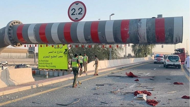 दुबई में दर्दनाक बस हादसा, 8 भारतीयों की हुई मौत, हादसे में बस में सवार 17 लोगों की गई जान