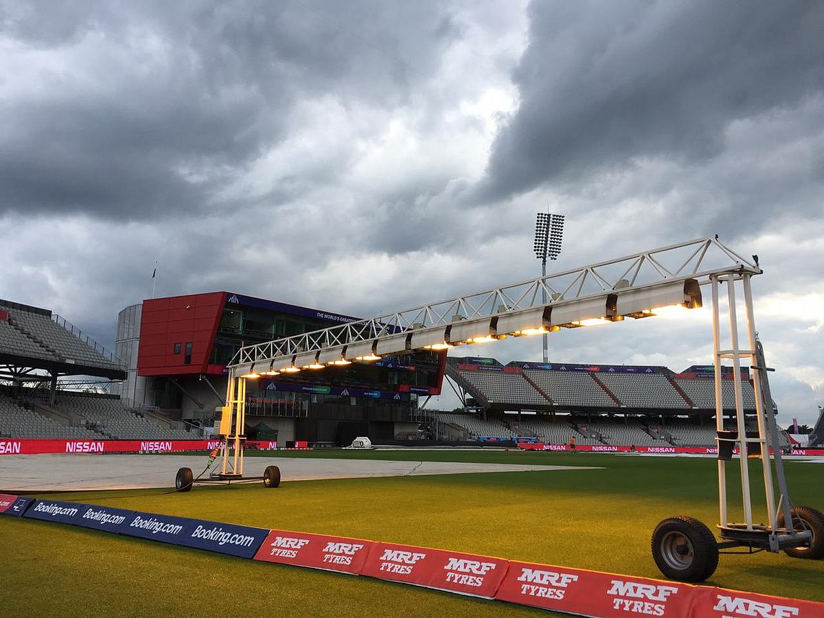 भारत-पाक के बीच महामुकाबला, मैनचेस्टर में बादलों का डेरा, होगा मैच या धुल जाएगा, पढ़िए मौसम विभाग की भविष्यवाणी