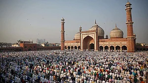 खरी-खरी: मुस्लिम समाज को है सामाजिक क्रांति की जरूरत