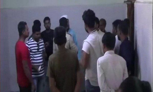 झारखंड: उन्मादी भीड़ ने पीट-पीटकर मुस्लिम युवक को मार डाला था, लेकिन पुलिस रिपोर्ट में हिंसा का जिक्र तक नहीं