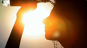 उमस भरी गर्मी से जल्द मिलेगी राहत, अगले 72 घंटों में दिल्ली में दस्तक देगा मॉनसून