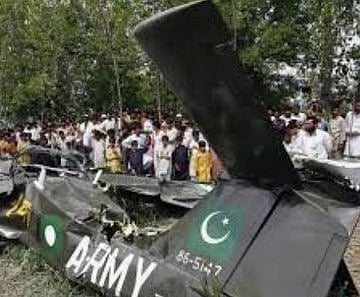 पाकिस्तान में बड़ा विमान हादसा, रावलपिंडी के रिहायशी इलाके में सेना का विमान गिरने से 17 लोगों की मौत, कई घायल