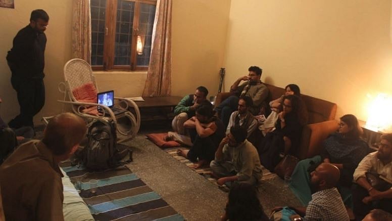 राम पुनियानी का लेखः किसी को ‘मियां’ कहने का मतलब वो बांग्लादेशी मुसलमान और घुसपैठिया है?