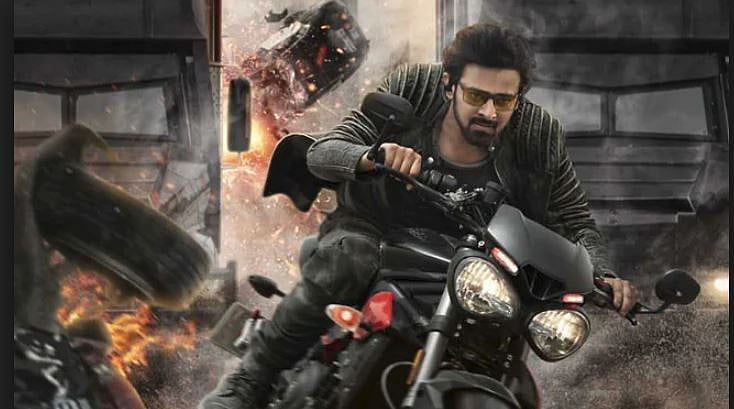 सिनेजीवन: बॉक्स ऑफिस पर क्लैश की वजह से पीछे हटे ‘साहो’ के निर्माता और राजस्थान में टैक्स फ्री हुई ‘सुपर 30’      