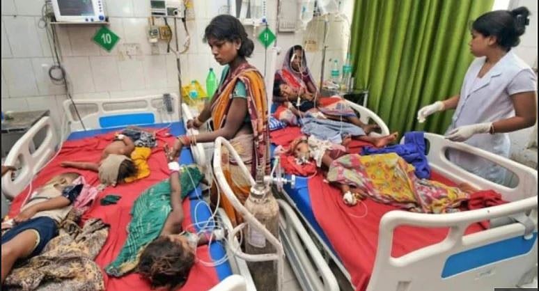 मासूमों की मौत से मोदी सरकार के आयुष्मान भारत की खुली पोल,  हेल्थ पर खर्च नहीं बढ़ा तो ‘मुजफ्फरपुर’ होता रहेगा