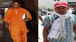 उत्तर प्रदेश में अपराधियों के सामने सिसक रही है खाकी, गैंगस्टर की फरारी ने खोली बीजेपी सरकार के दावों की पोल