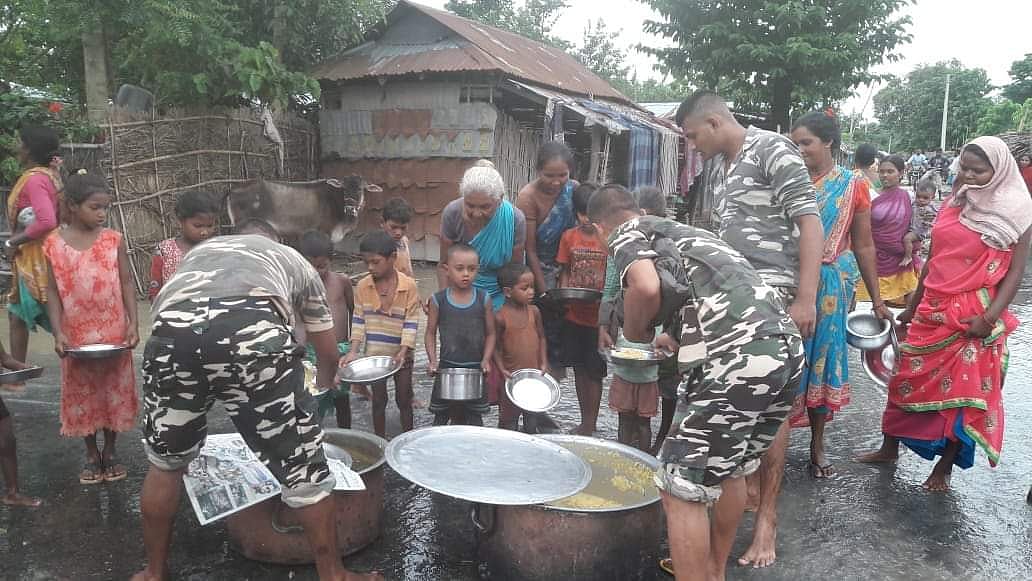 बिहार और असम में बाढ़ का कहर, अब तक 17 लोगों की गई जान, 15 लाख से ज्यादा लोग प्रभावित