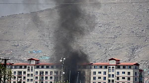 काबुल में विस्फोट, 34 की मौत, तालिबान ने ली जिम्मेदारी