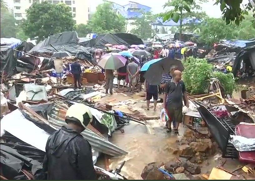 नवजीवन बुलेटिन: मुंबई में बारिश का कहर, अब तक 27 मरे और विजय माल्या केस में ब्रिटेन की अदालत में सुनवाई आज, 4 बड़ी खबरें